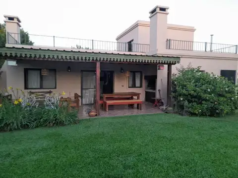Casa en Alquiler de 3 dormitorios