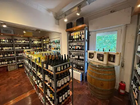 VENTA- Fondo de comercio, sobre Bv. Oroño - Centro, Rosario.
