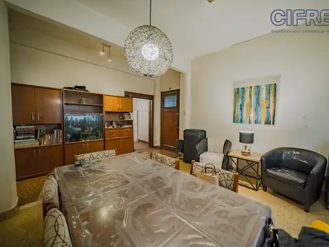 Depto Tipo Casa 3 ambientes con 2 baños