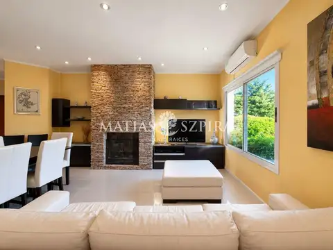 Casa en Venta en La Cesarina, USD 255.000