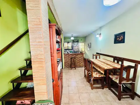 Depto Tipo Casa en Venta de 4 ambientes