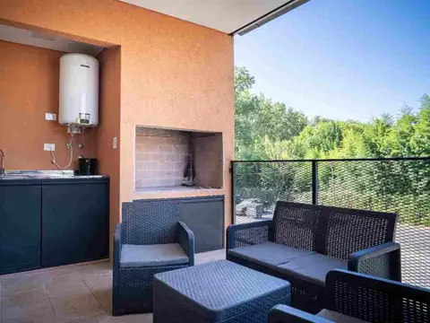 Departamento en Alquiler con 1 cocheras