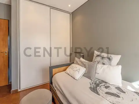 Velez Sarfield 6600, Piso 0