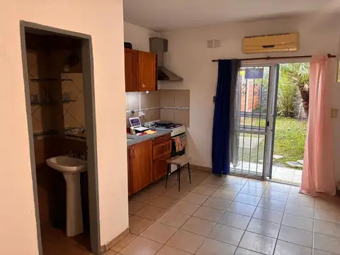 Depto Tipo Casa en Venta en Moreno, USD 77.000