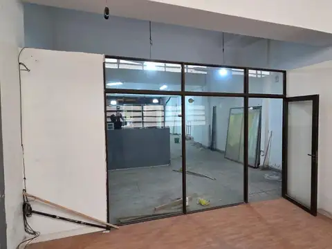 Local en Alquiler 40 años