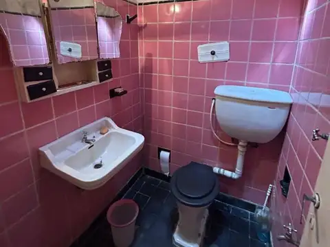 Depto Tipo Casa en Venta 60 años