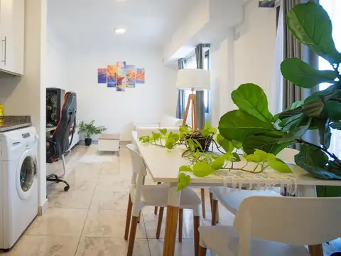 Perito Moreno  al 2800 Villa Luzuriaga