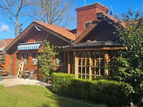 Casa en venta - 3 Dormitorios 3 Baños - Cochera - 650Mts2 - Pilar