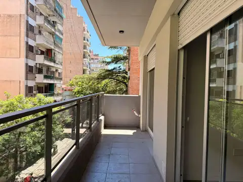 Alquiler departamento 1 dormitorio más comodín con amenities Centro Rosario