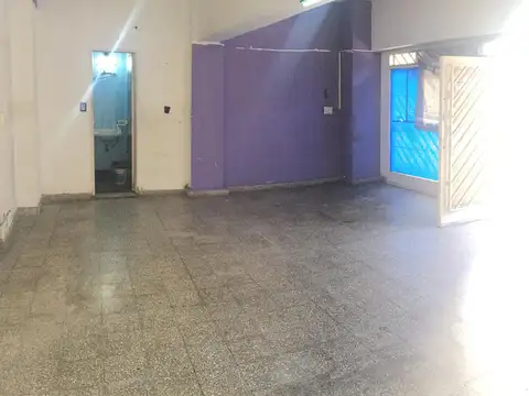 Local en Venta 35 años