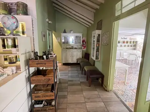 Local - Lujan De Cuyo