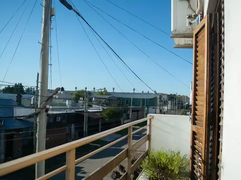 Depto Tipo Casa en Venta de 2 dormitorios