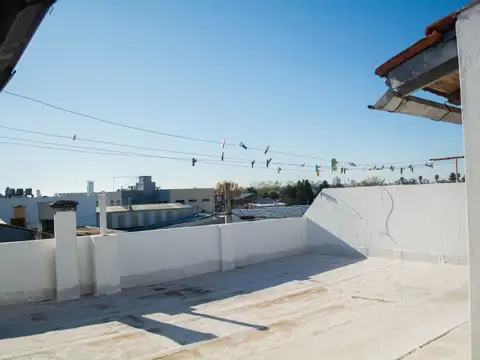 Venta PH 3 amb, terraza, patio, parrilla, lavadero