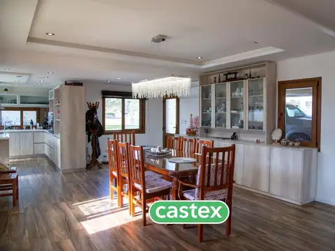 Casa en Venta en Countries y Barrios Cerrados en Ezeiza, USD 850.000