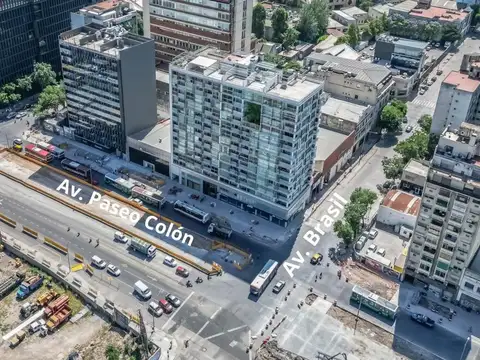 Paseo Colon, Av 1400