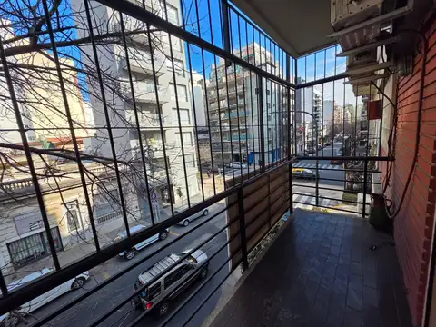 Franklin 800 Caballito 4amb c cochera U$155.000