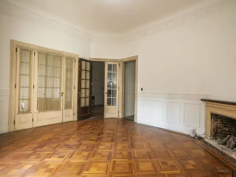 Depto Tipo Casa en Venta de 12 ambientes