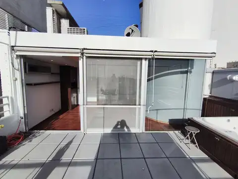 Departamento en Alquiler con 1 cocheras