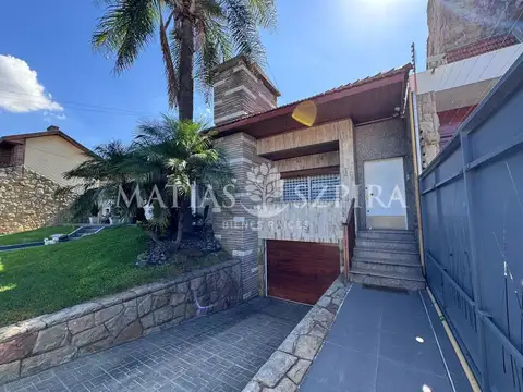 Casa 5 ambientes con 3 baños