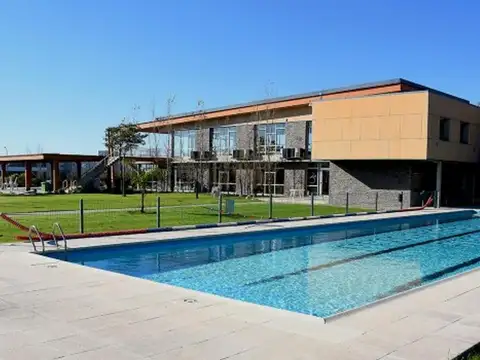 Terreno en Venta 40  mts Fondo