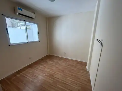 Departamento en Venta en Balvanera, USD 64.000