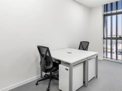 Plaza Building, Distrito Quartier, 320 Presidente Ramon Castillo Av