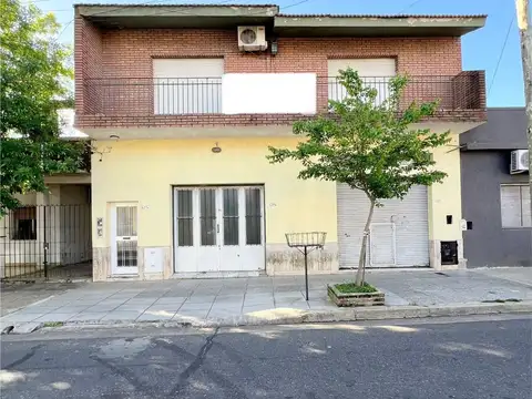 VENTA PH 3 AMB CON 2 PATIOS Y TERRAZA OLIVOS