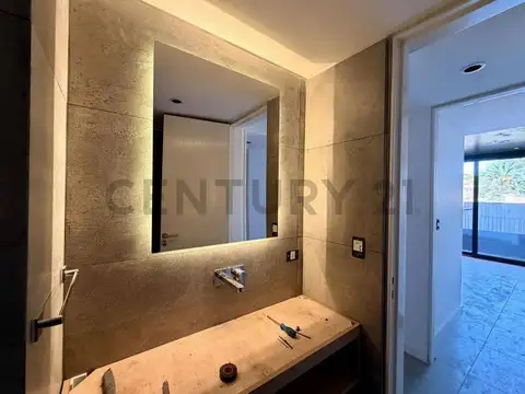 Departamento en Alquiler con 1 cocheras