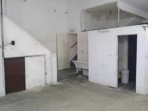Galpón 310m2 C/Gas Mixtura 3