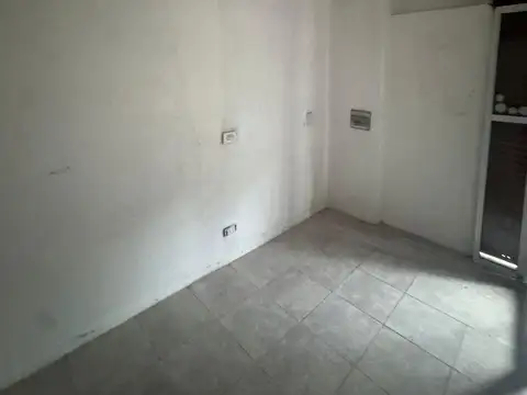 Juan Bautista Alberdi  al 2500