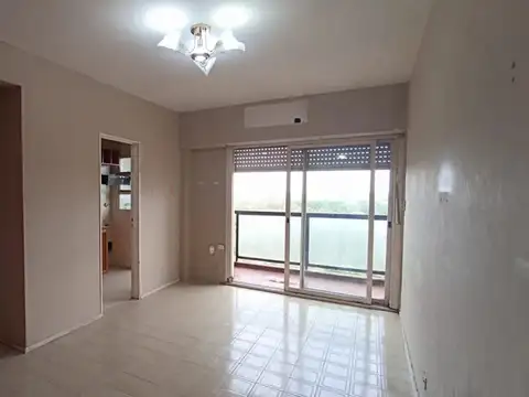 Departamento en Alquiler en Santos Lugares, $ 600.000