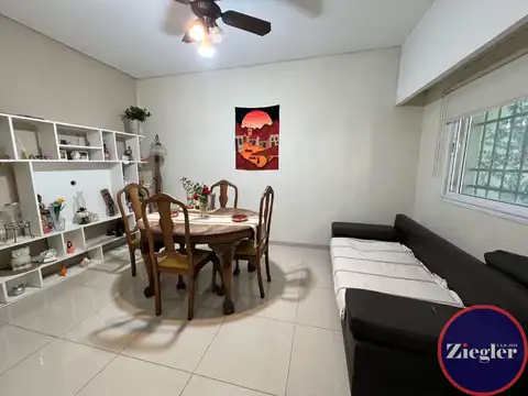 Casa en venta c/ cochera y Local en Los Polvorines