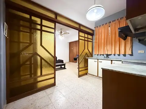 Casa 6 ambientes con 1 baño