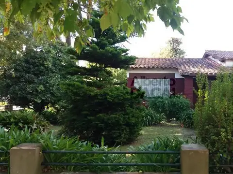 Local en Venta en 6 (ex12) esq. 44 Villa Elisa - Alberto Dacal Propiedades