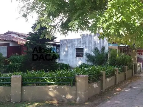 Local en Venta en 6 (ex12) esq. 44 Villa Elisa - Alberto Dacal Propiedades