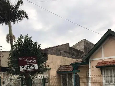 Terreno de 337 mts2 a la venta en excelente zona de Lanus!