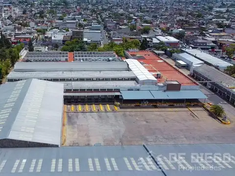 Deposito Industrial en alquiler de 2767 m2 cubiertos, La Tablada, La Matanza.