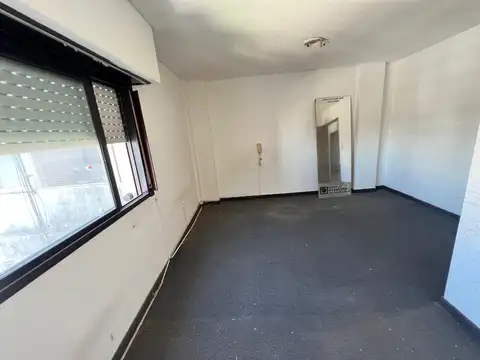 9 De Julio 100, Piso 8