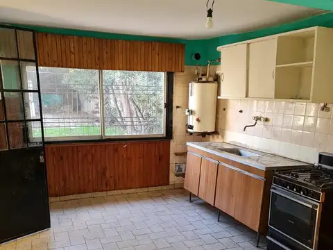 Presidente Peron al 2400