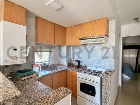 Sarmiento 2500, Piso 4