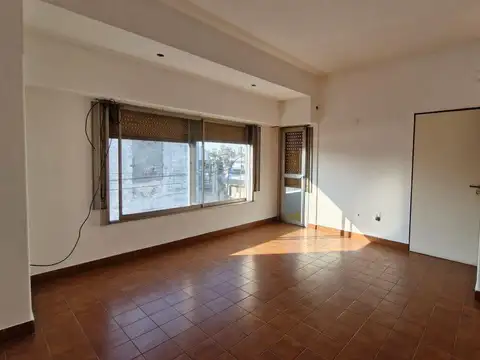 Castro Barros 800