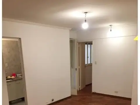 Gutierrez 2700, Piso 3