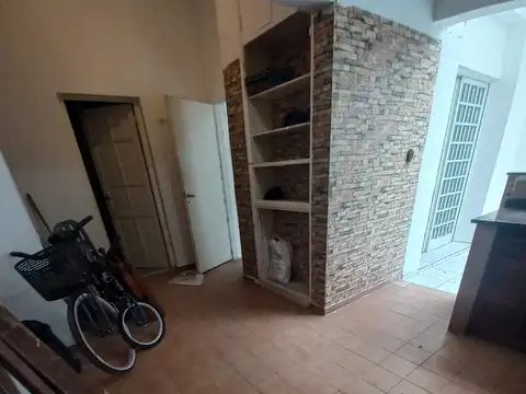 Depto Tipo Casa en Alquiler en Villa Pueyrredon, $ 550.000