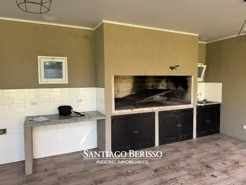 Casa en Venta en Altos de Los Cardale, USD 160.000