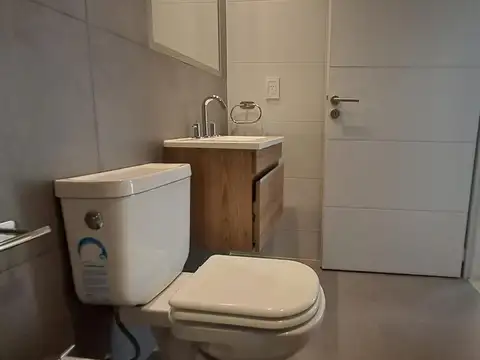 Departamento en Alquiler en Balvanera, $ 650.000