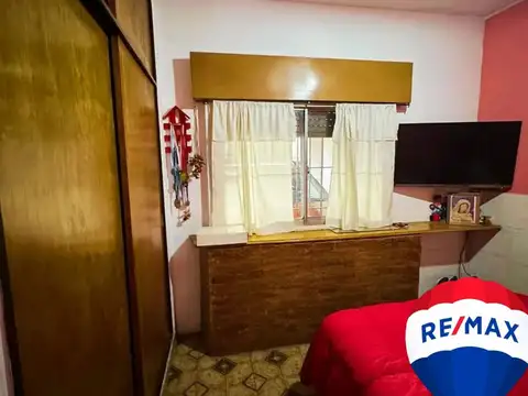 VENTA CASA MULTIFAMILIAR MORENO APTO CRED PERMUTA