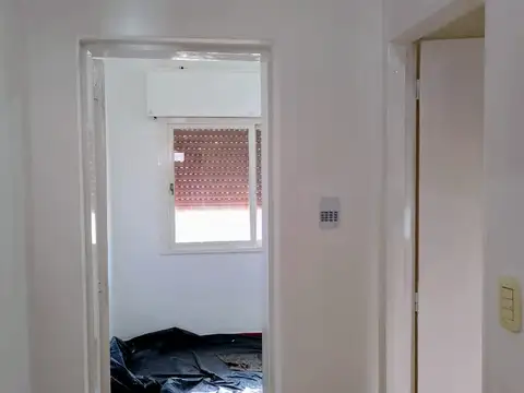 Casa en Venta en Moron Sur, USD 60.000