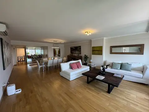 Departamento 5 ambientes con 5 baños