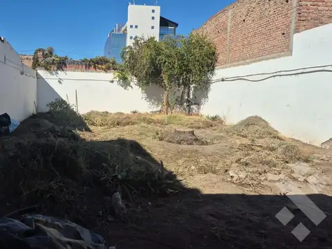 Galpon en Venta 40  mts Fondo