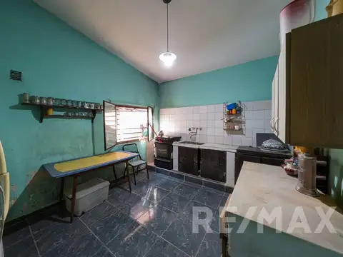 Casa 3 ambientes con 2 baños